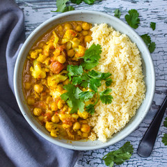 Cauliflower and Chickpea Curry 