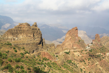 Fototapeta na wymiar Blick auf Roque Bentayga, Gran Canaria