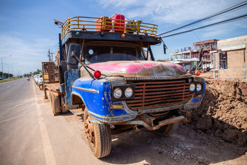Naklejka premium Old trucks that have been used for a long time. And still active today.