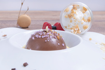 Semi-sphere Belgian chocolate with vanilla mouse