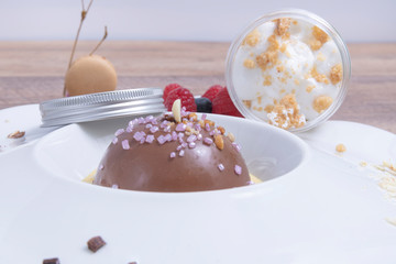 Semi-sphere Belgian chocolate with vanilla mouse