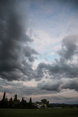 Dichte Wolken - Abendstimmung