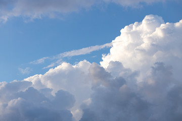 wolken am blauen Himmel Regen meteorologie