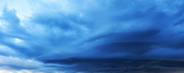 Obraz premium Storm clouds, natural background perfect for a website