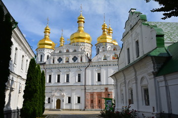 Fototapeta na wymiar Vue Panoramique Laure des Grottes Kiev Ukraine