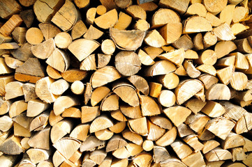 Brennholz Stapel
