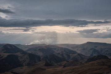 Fototapeta na wymiar View from the plateau Bermamyt in the Caucasus