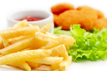 french fries with fried chicken and salad