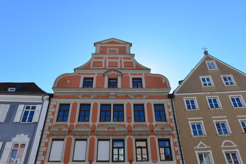 Fototapeta na wymiar Denkmalgeschützte Architektur in Landshut