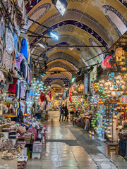 Fototapeta premium Wnętrze Grand Bazar w Stambule w Turcji