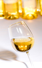 018 vin blanc