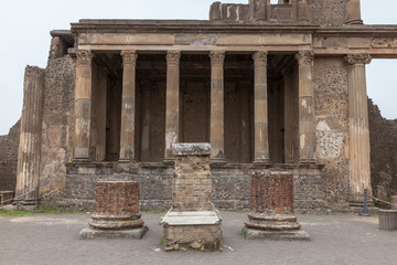 Naklejka premium Pompeii, Italy. 04-22-2019. Ruins of of antique Roman city of Pompeii, Italy.