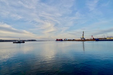 Fototapeta na wymiar Panoramablick am Hafen von Wismar