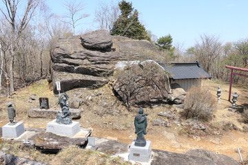 古峰ヶ原湿原ハイキングコース（三昧石）