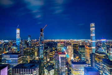 Fototapeta premium ニューヨーク夜景と超高層ビル（スレンダータワー）