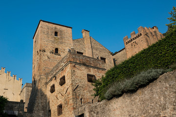 Fototapeta na wymiar castel, castello cini in Monselice, Italy