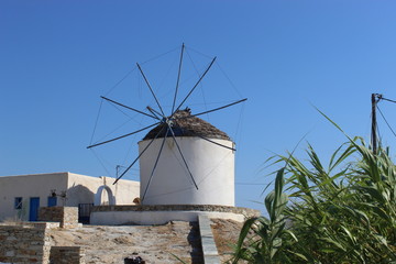 Fototapeta na wymiar windmill in greece