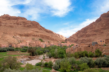 Fototapeta premium Un village de l'Atlas Marocain