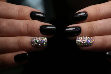 glamorous manicure design