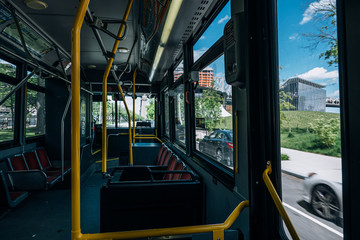 Naklejka premium RIOC free bus on Roosevelt Island