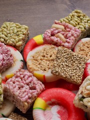 한국의 음식 모듬한과, 한국 사탕, 강정