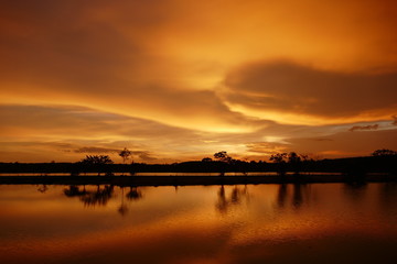 Obraz premium Landscape view of sunset