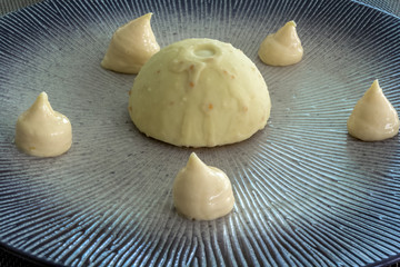 Dôme de chocolat blanc 