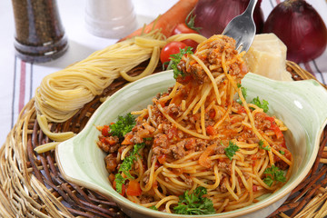bolognese sauce pasta