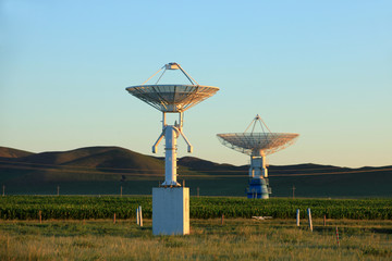 radio telescope
