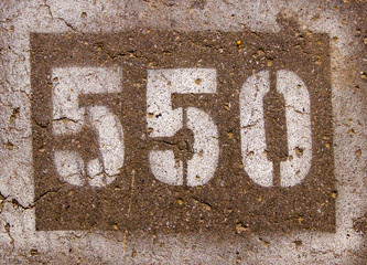 the numbers on the asphalt 550