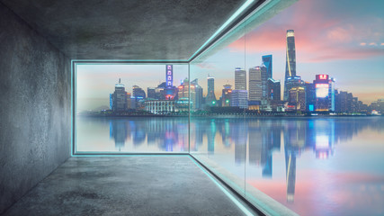 Loft vide bureau intérieur contemporain non meublé avec horizon de la ville de Shanghai depuis la fenêtre en verre.