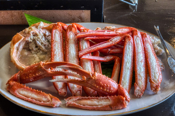 A dish of snow crab