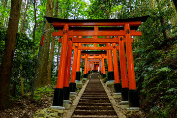 京都 伏見稲荷大社 御膳谷奉拝所周辺