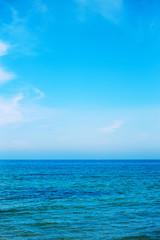 Obraz premium Sea And Blue Sky Background