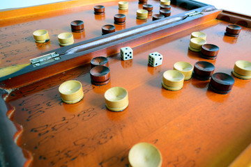 backgammon