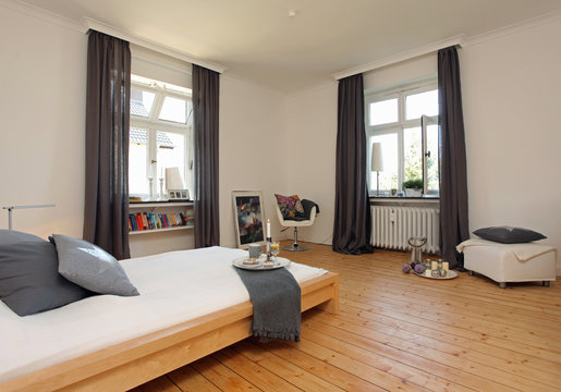 Schlafzimmer Landhaus  Altbau Bett Schlafen Haus zuhause