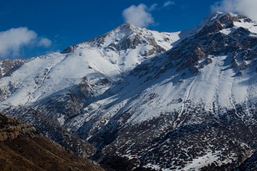 snow on the mountain and clouds 