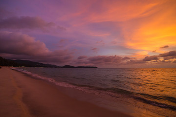 Fototapeta na wymiar Sunset on the beach in Thailand