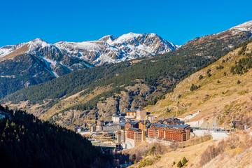 Fototapeta na wymiar Soldeu, Andorra on sunny winterday in december. Soldeu is a village and ski resort in the Pyrenees mountains, located in the parish of Canillo.