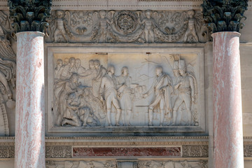 The Arc de Triomphe du Carrousel: triumphal arch located in the Place du Carrousel next to the Louvre in Paris, France