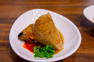 Traditional food that the Dragon Boat Festival will definitely eat, handmade meat,