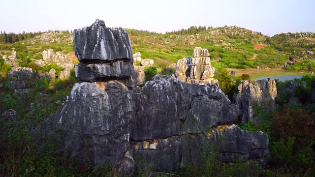 Ring itinerary among formations of limestone, The Stone Forest, Shilin Yi Autonomous County, Yunnan Province, China, Asia, UNESCO World Heritage Site