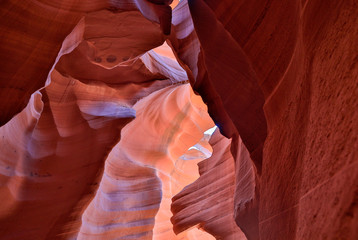 antelope slot canyon