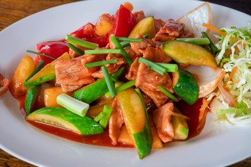 Deep fried pork with leech lime leaf and chili sauce