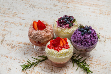 アジアのかき氷　Shaved ice that Asian fruit