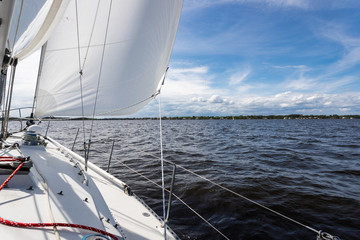 Plakat Sailing on the Neuse River in Oriental