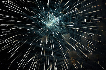 Obraz premium town cancels 4th of July fireworks display