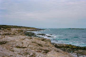 Fototapeta na wymiar Naragansett Bay Coastline in Rhode Island with a clear sky