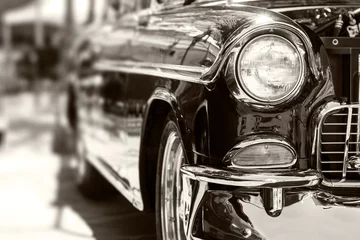 Foto op Aluminium Oude vintage auto, klassiek voertuig close-up © Mariusz Blach
