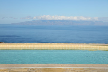 Fototapeta premium Sunbathing deck and private swimming pool
